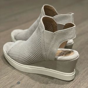 Sofft, wedge sandal